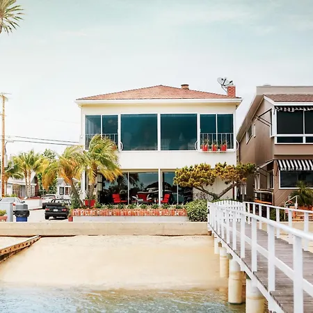 Villa 1400 S Bayfront